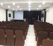 Functional Hall 3 Wise Hotel Tomohon