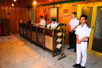 大堂 4 VIntage Luxury Yacht Hotel