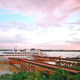 VIntage Luxury Yacht Hotel 1, Khách sạn Trung Tâm Hội Nghị Yangon
