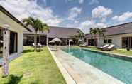 Swimming Pool 4 Abaca Villas