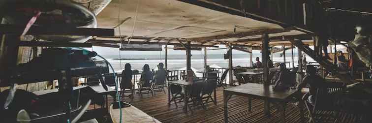 Lobby Beach Front Balangan Rooms