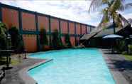 Swimming Pool 7 Family Apartement Jogja 3 Bedroom near Malioboro