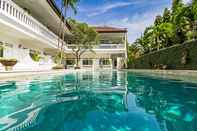 Swimming Pool Akaya Bali