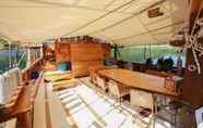 Lobi 4 Tanaka Liveaboard