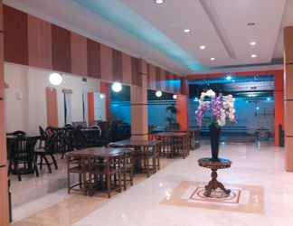 Lobby 2 Sinar Hotel Pelaihari