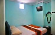 Kamar Tidur 6 Hotel Syariah Wisma Nendra