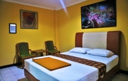 Kamar Tidur 5 Hotel Syariah Wisma Nendra