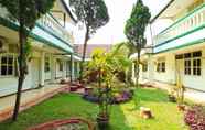 Bangunan 2 Hotel Camelia