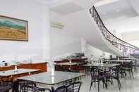 Bar, Cafe and Lounge Emerald Hotel Manado