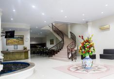 Lobi 3 Emerald Hotel Manado