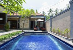 Kolam Renang 2 Villa Twin Lovina
