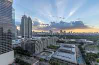 Luar Bangunan ADB Avenue Tower