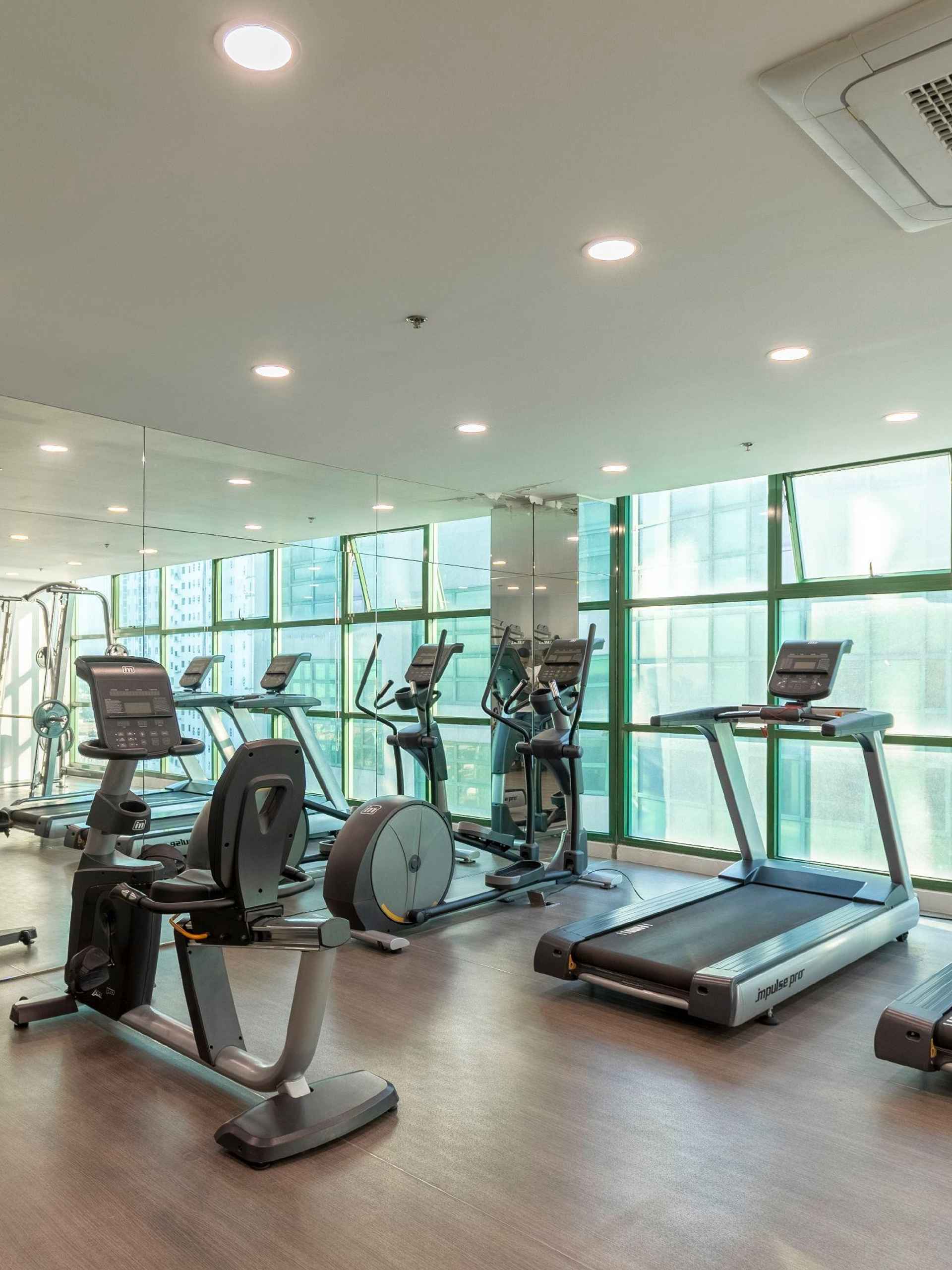 Fitness Center Symphony Towers