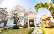 Bangunan 5 King Villa