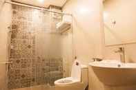 In-room Bathroom Spring Hotel Binh Duong