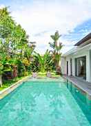 SWIMMING_POOL C'est La Vie Villa Bali