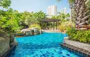 Swimming Pool 3 Riviera Wongamat Condo By Favstay