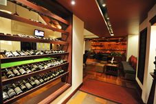 バー、カフェ、およびラウンジ THE PRIVILEGE FLOOR by Borei Angkor