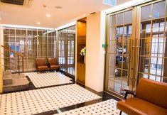 Lobby 2 Baan Neeracha
