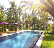 Kolam Renang 3 Suarsena Villa Ubud