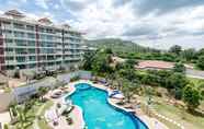 Swimming Pool 2 Searidge Resort Huahin