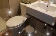 Toilet Kamar 7 Brand New Airport Condo (In Front of NAIA Terminal3)