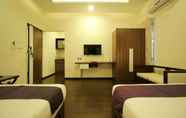 Kamar Tidur 4 Crest Hotel