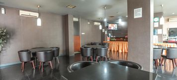 ร้านอาหาร 3 New Mirah