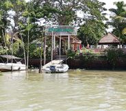 Bên ngoài 5 Mekong Chill Homestay