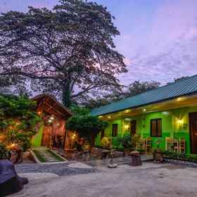 Constantino Guest House 1, Hotel Max & Bunny - SM PPS