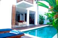 Swimming Pool Villa Delu Seminyak