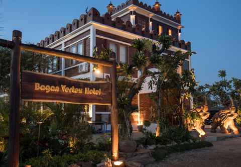 Lobby Bagan Vertex Hotel