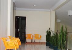 Lobby 5 Guest House Simole