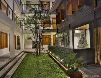 Bangunan 2 Vali Villa Bangkok