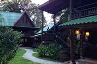 Lobi Our Jungle House