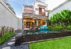 Hồ bơi 2 Villa Hitam Putih 