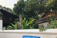 Luar Bangunan Robert's House 