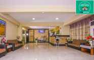 Lobi 2 Grace Treasure Hotel