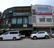 ภายนอกอาคาร 2 Super OYO 707 Ayuni Hotel