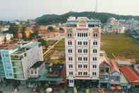 Bên ngoài Hoang Trung Hotel