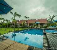 Kolam Renang 5 Dayung Villa by Reccoma