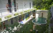 Kolam Renang 5 Bali Bobo Hostel