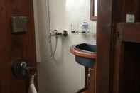 Toilet Kamar Perjuangan Boat 2