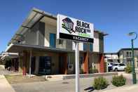 Lobi Black Rock Inn