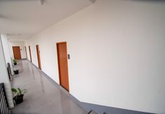 Common Space 6 Maneetham Residence