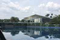 Swimming Pool BesA Home Luxe Landmark Residence 