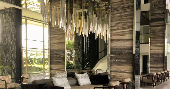 Lobby BesA Home Luxe Landmark Residence 