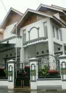 EXTERIOR_BUILDING Rumah Gadang Homestay Bukittinggi