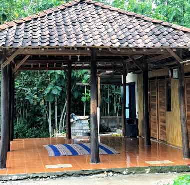 Sảnh chờ 2 Homestay Putu Popon