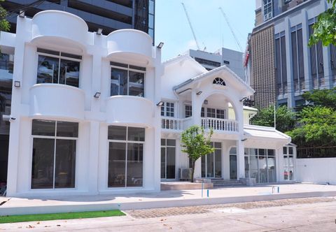 Exterior Esse Hostel